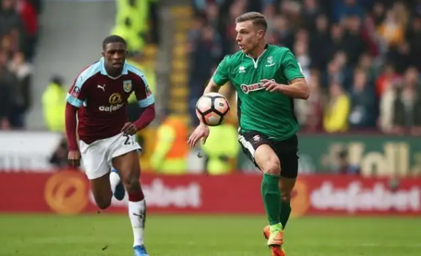 西蒙尼：球队客场应表现更具冲击力，对阵埃因霍温需全力以赴